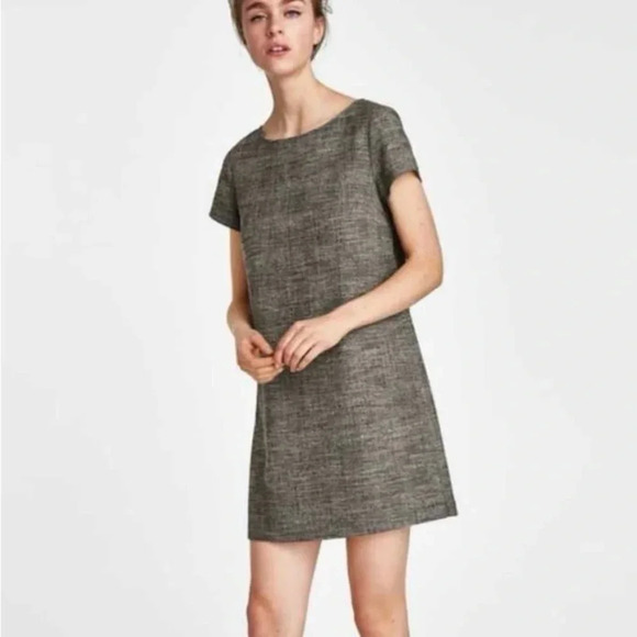 Zara Gray  Plaid Check Shift Mini Short Sleeve Dress Size Medium - Picture 2 of 12